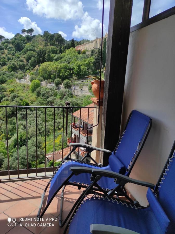 B&B Il Padrino Savoca Exterior foto