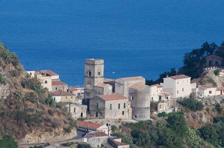 B&B Il Padrino Savoca Exterior foto